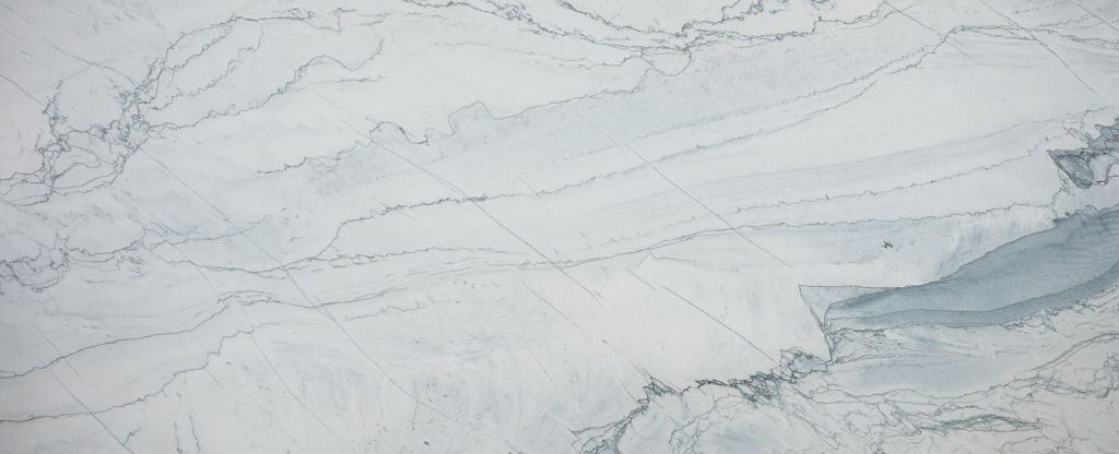 Fancy - Quartzite Countertops